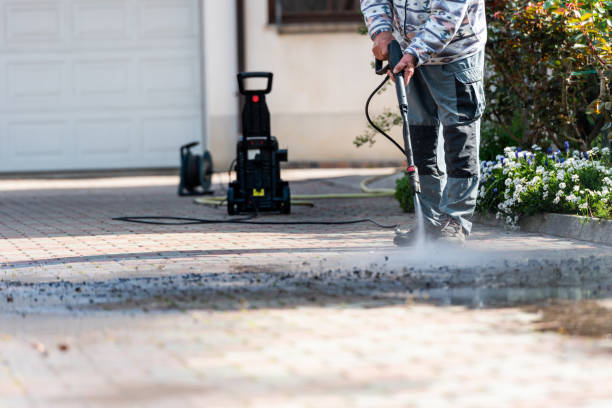 Why Choose Our Certified Pressure Washing Experts for Your Project Needs in Hope Mills, NC?